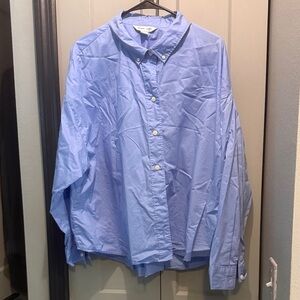 Uniqlo Light Blue Casual Button-Down Shirt